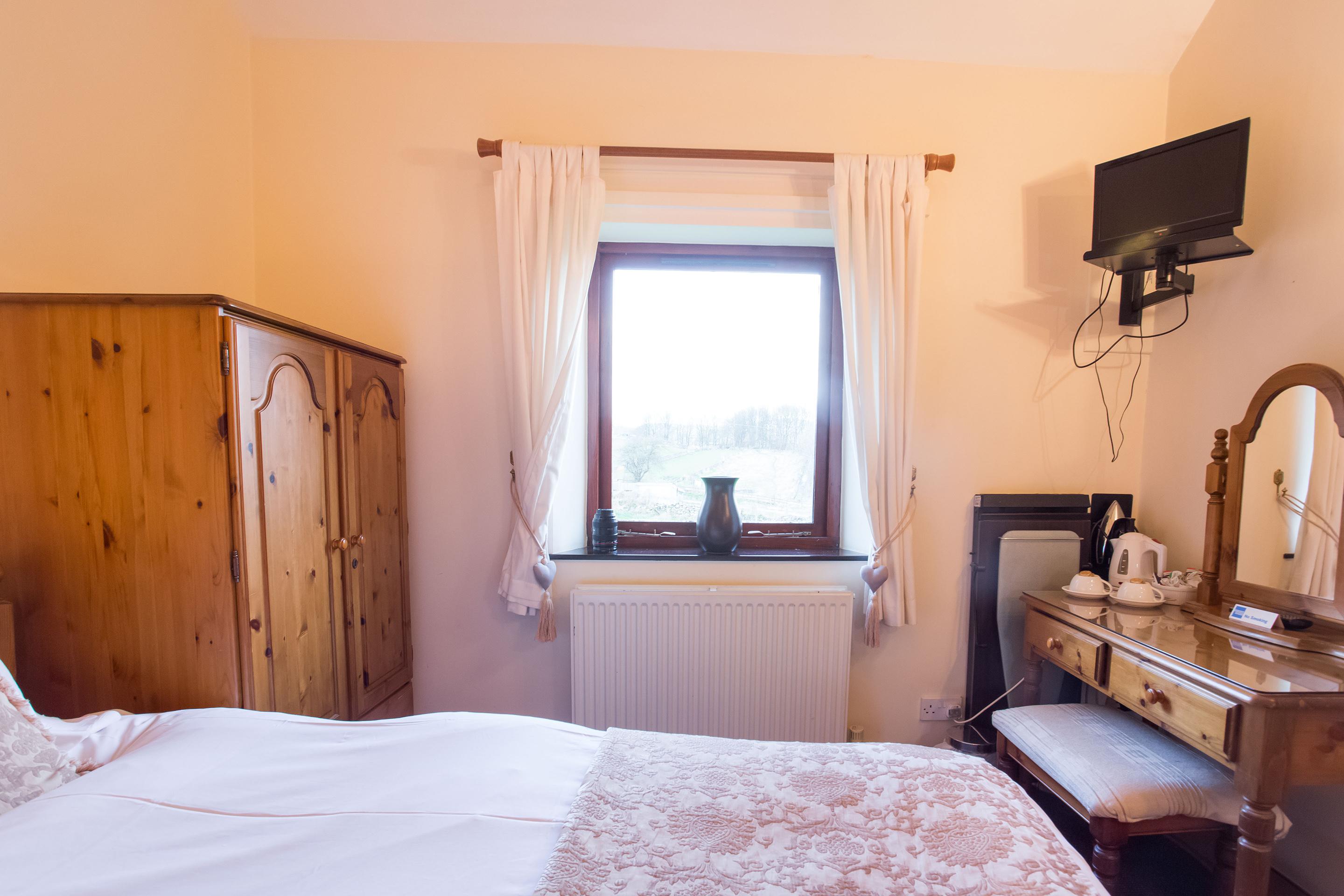 Oyo Ye Olde Bowling Green Inn (Adults Only) Bradwell  Eksteriør bilde